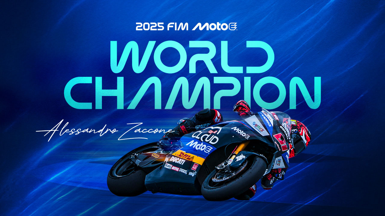 Il team Aruba Cloud MotoE e Campione del Mondo con Alessandro Zaccone che conquista titolo iridato nella categoria elettrica della MotoGP